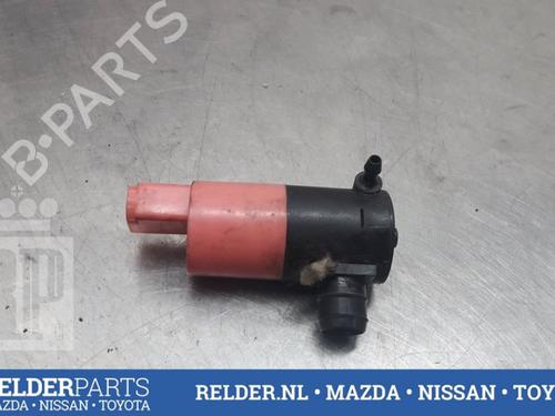 Used Washer pump TOYOTA YARIS (_P9_) 1.33 VVT-i (NSP90_, NSP90R) (100 hp) 22158932