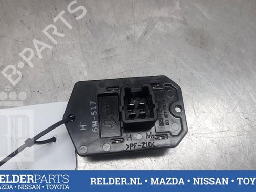 Used Heater resistor TOYOTA YARIS (_P9_) 1.33 VVT-i (NSP90_, NSP90R) (100 hp) 22158413