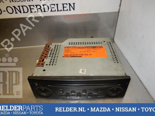 Used Radio NISSAN PRIMASTAR Van (X83) 2.5 dCi 140 (135 hp) 22137883
