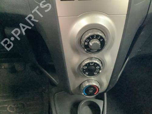 Climate control TOYOTA YARIS (_P9_) 1.0 VVT-i (KSP90_, KSP90R) | BP28048971I5 