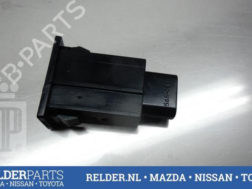 Switch TOYOTA AVENSIS Estate (_T25_) 2.0 D-4D (ADT250_, ADT250R) | BP22162202I30 
