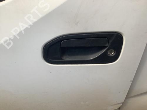 Used Exterior handle NISSAN NV200 Van 1.5 dCi 90 (M20, M20N, M20M) (90 hp) 22165811