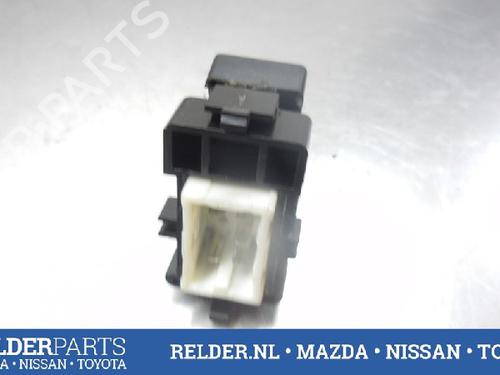 Switch TOYOTA LAND CRUISER 90 (_J9_) 3.0 D-4D 4WD (KDJ90_, KDJ95_, KDJ90W, KDJ95W) | BP22142423I30 