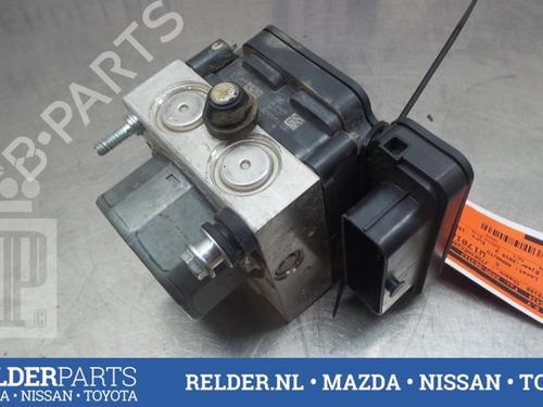 Used ABS pump TOYOTA AYGO (_B4_) 1.0 (KGB40) (69 hp) 22153465