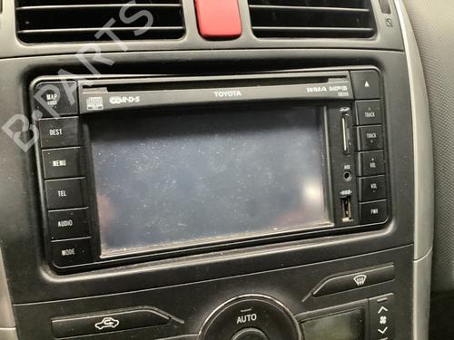 Used Radio Radio 38421331 38421331