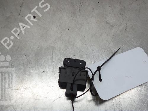 Used Switch NISSAN MICRA III (K12) 1.2 16V (80 hp) 22154625