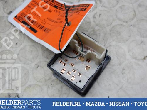 Used Mirror switch TOYOTA RAV 4 II (_A2_) 2.0 4WD (ACA21, ACA20) (150 hp) 22137333