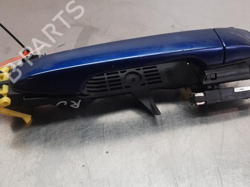front-right-exterior-door-handle-toyota-prius-plus-_w4_-2011-27282153 main image