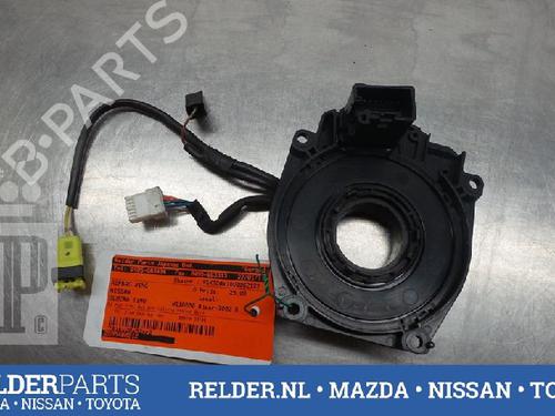 Used Squib airbag NISSAN ALMERA TINO (V10) 2.2 dCi (115 hp) 22137141