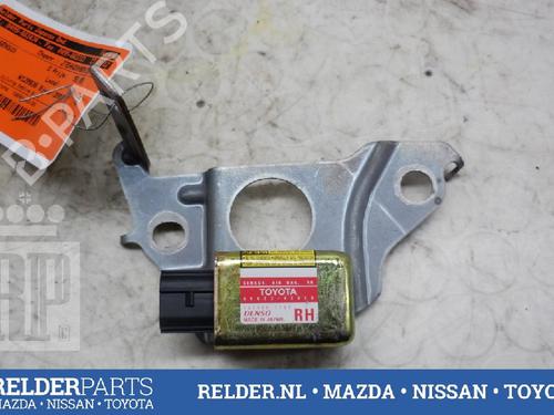 Used Electronic module TOYOTA RAV 4 II (_A2_) 2.0 4WD (ACA21, ACA20) (150 hp) 22141140
