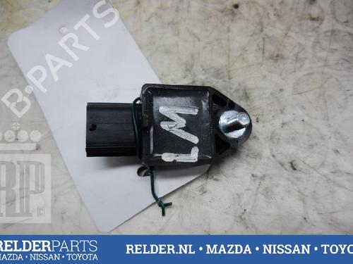 Used Electronic module TOYOTA AVENSIS (_T25_) 1.8 VVT-i (ZZT251_, ZZT251R) (129 hp) 22137730