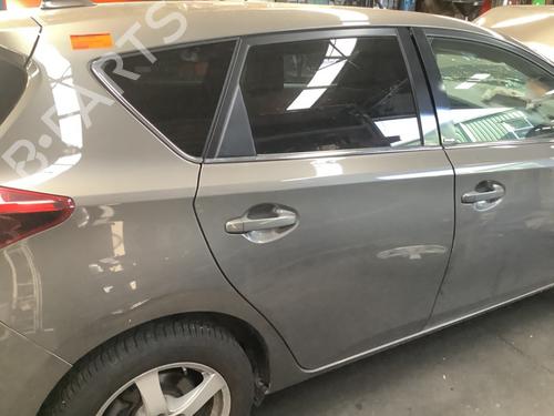 Dør højre bagtil Dør højre bagtil TOYOTA AURIS (_E18_) 1.2 (NRE185_, NRE185R) (116 hp) 36321088 36321088