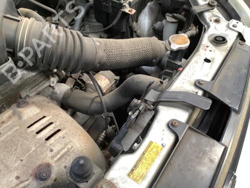 Fechadura do capot Fechadura do capot TOYOTA RAV 4 II (_A2_) 2.0 4WD (ACA21, ACA20) (150 hp) 34614369 34614369