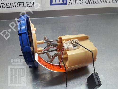 Used Fuel pump TOYOTA AVENSIS Saloon (_T27_) 2.0 D-4D (ADT270_, ADT270R) (124 hp) 22155625