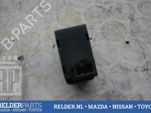 Switch NISSAN ALMERA TINO (V10) 1.8 | BP22148307I30 