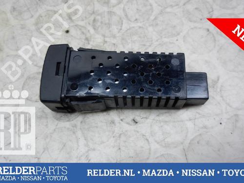 Used Switch MAZDA PREMACY (CP) 1.9 (CP8W) (100 hp) 22144767