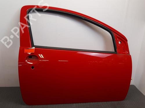 Used Right front door TOYOTA AYGO (_B1_) 1.0 (KGB10_, KGB10R) (68 hp) 30159956