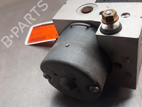 ABS Bremseaggregat TOYOTA YARIS (_P1_) 1.3 (SCP12_, SCP13_, SCP12R, SCP13R) (87 hp) 29384725