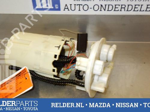 Bränslepump TOYOTA COROLLA (_E12_) 1.4 VVT-i (ZZE120_, ZZE120R) (97 hp) 22142141