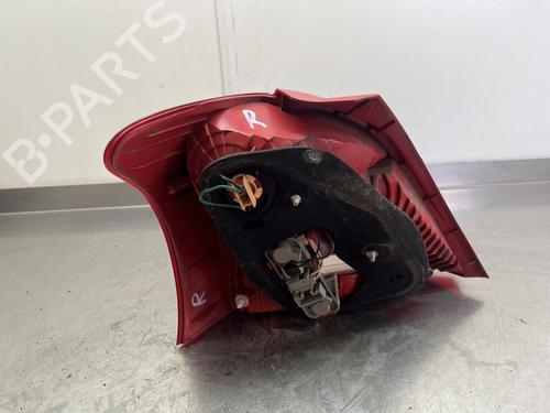 Right taillight TOYOTA YARIS (_P9_) 1.0 VVT-i (KSP90_, KSP90R) | BP26136388C35 