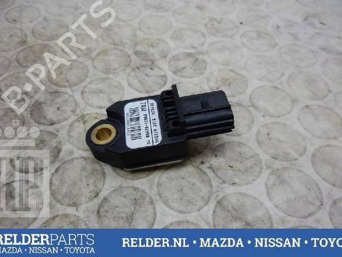 Used Electronic module TOYOTA COROLLA (_E12_) 1.4 VVT-i (ZZE120_, ZZE120R) (97 hp) 22144635