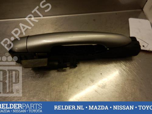 Used Rear left exterior door handle NISSAN PRIMERA Hatchback (P12) 1.8 (115 hp) 22139528