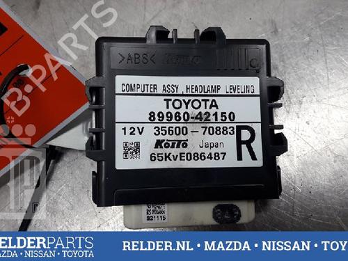 Used Lights ECU TOYOTA RAV 4 IV (_A4_) 2.5 Hybrid 4WD (AVA44_) (155 hp) 22159641