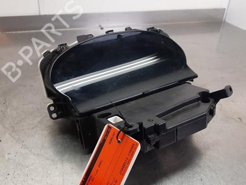 Used Instrument cluster TOYOTA YARIS (_P1_) 1.3 (SCP12_, SCP13_, SCP12R, SCP13R) (87 hp) 30102099