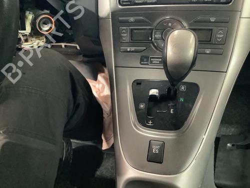 Shift knob TOYOTA AURIS (_E15_) 1.6 (ZRE151_, ZRE151R) | BP29300105I34 