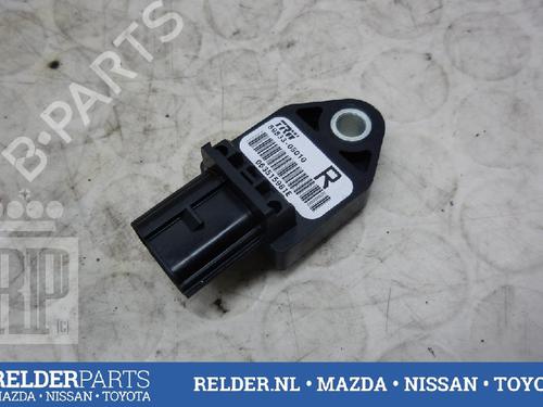 Used Electronic module TOYOTA AVENSIS (_T25_) 2.0 D-4D (CDT250_, CDT250R) (116 hp) 22144374