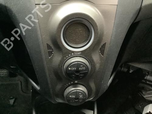 Climate control TOYOTA YARIS (_P9_) 1.33 VVT-i (NSP90_, NSP90R) | BP22163711I5 
