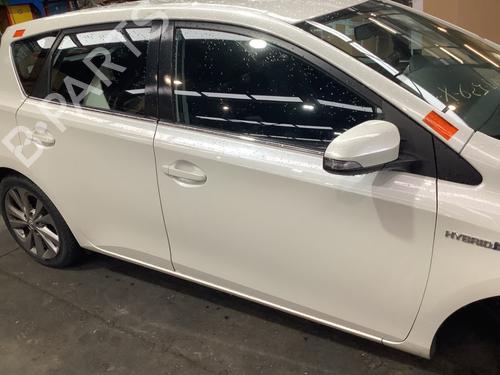 Right front door TOYOTA AURIS (_E18_) 1.8 Hybrid (ZWE186_, ZWE186R) | BP29812343C3 