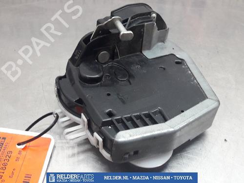 Used Rear right lock TOYOTA VERSO S (_P12_) 1.33 (NSP120_) (99 hp) 22156090