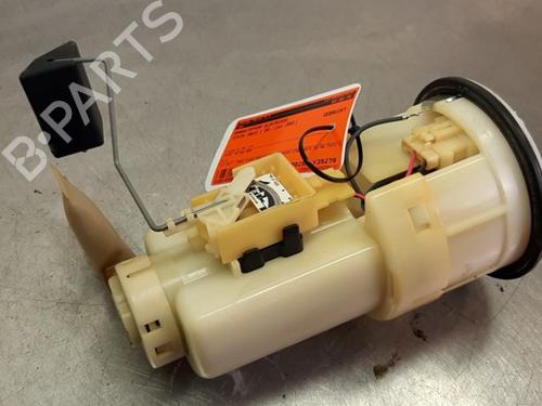 Used Fuel pump Fuel pump TOYOTA YARIS (_P1_) 1.0 (SCP10_, SCP10R) (68 hp) 36377934 36377934
