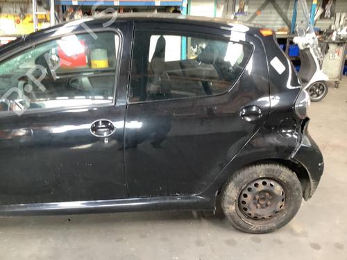 Used Left rear door TOYOTA AYGO (_B1_) 1.0 (KGB10_, KGB10R) (68 hp) 22163784