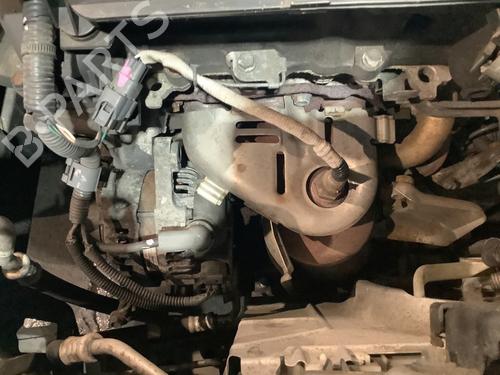 Udstødningsmanifold TOYOTA YARIS (_P9_) 1.0 VVT-i (KSP90_, KSP90R) (69 hp) 31571297