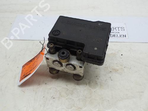 Used ABS pump MAZDA 323 F VI Hatchback (BJ) 2.0 TD (101 hp) 22135610