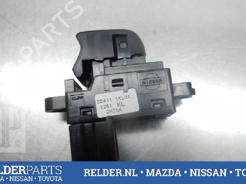 Used Switch NISSAN JUKE (F15) 1.6 (117 hp) 22143801