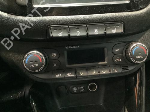 Switch KIA CEE'D Sportswagon (JD) 1.4 MPI | BP32221048I30