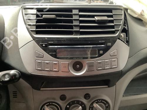 Used Radio NISSAN PIXO (UA0) 1.0 (68 hp) 22172187