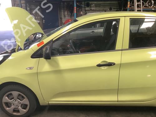Used Left front door Left front door 37184900 37184900