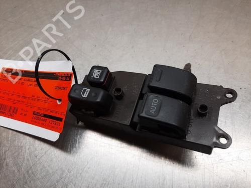 Used Switch TOYOTA YARIS (_P1_) 1.3 (SCP12_, SCP13_, SCP12R, SCP13R) (87 hp) 22172365