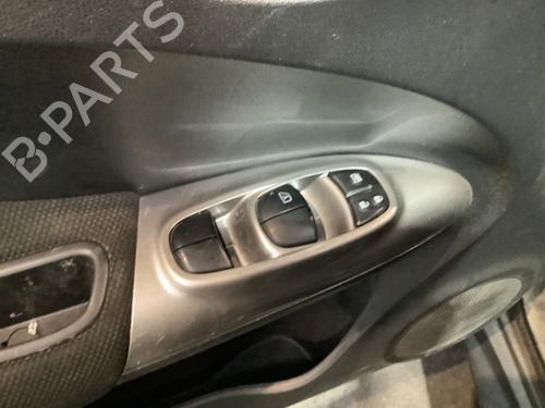 Schalter für NISSAN JUKE (F15) 1.2 DIG-T (115 hp) 31755563