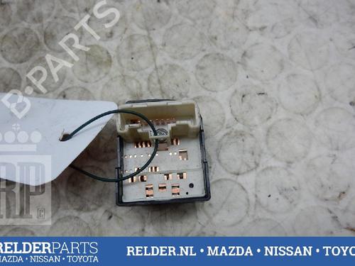 Comando retrovisori TOYOTA COROLLA Verso (_E12_) 2.0 D-4D (CDE120_, CDE120R) | BP22137866I25 