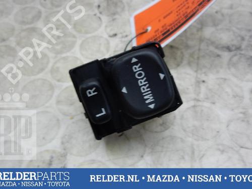 Used Mirror switch TOYOTA AVENSIS (_T25_) 2.0 D-4D (CDT250_, CDT250R) (116 hp) 22138809