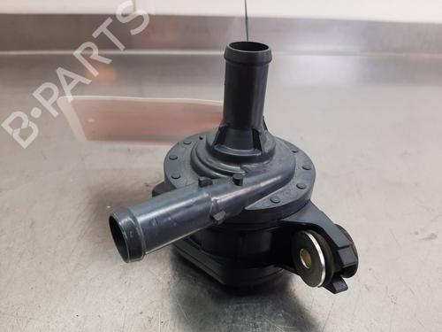 Ekstra vandpumpe TOYOTA YARIS CROSS (MXP_) 1.5 Hybrid (MXPJ10) (116 hp) 24623146