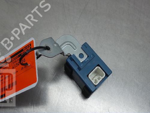 Used Electronic module TOYOTA PRIUS Liftback (_W2_) 1.5 Hybrid (NHW20_, NHW20R) (112 hp) 22151544