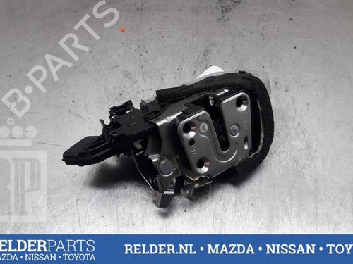 Used Front right lock NISSAN MICRA IV (K13K, K13KK) 1.2 (80 hp) 22162658