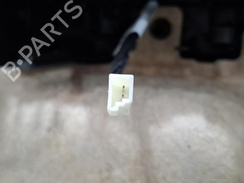 Front left panel TESLA MODEL Y (5YJY) Long Range All-wheel Drive | BP39450294C58 - Image 2