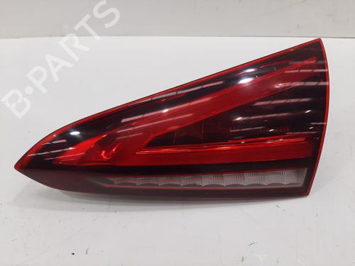 Used Right taillight MERCEDES-BENZ A-CLASS (W177) A 180 d (177.003) (116 hp) 28274670